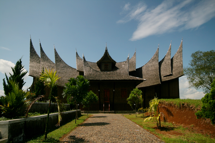 pagaruyung palace